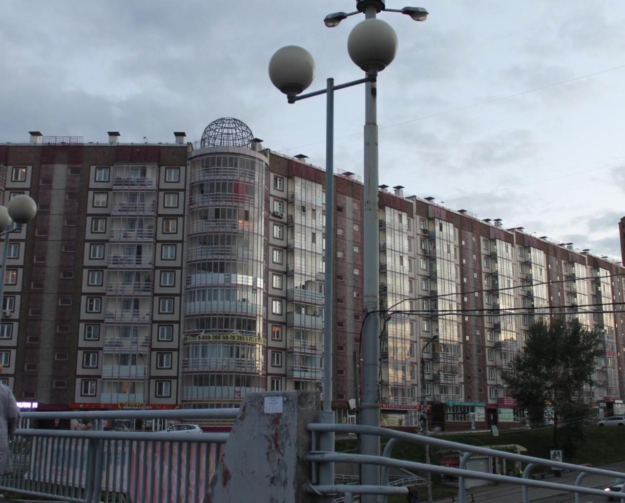 3 - Comnatnye Apartamenty Vozle Jd Vokzala Krasnojarsk Buitenkant foto